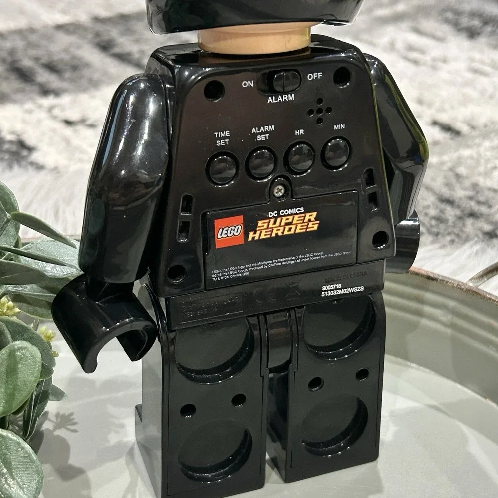 Lego please has